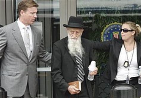 rabbiscam|5 rabbis arrested in corruption scam .